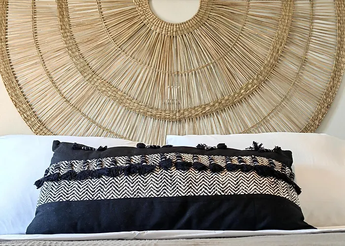 Funky Boho Kallithea Loft