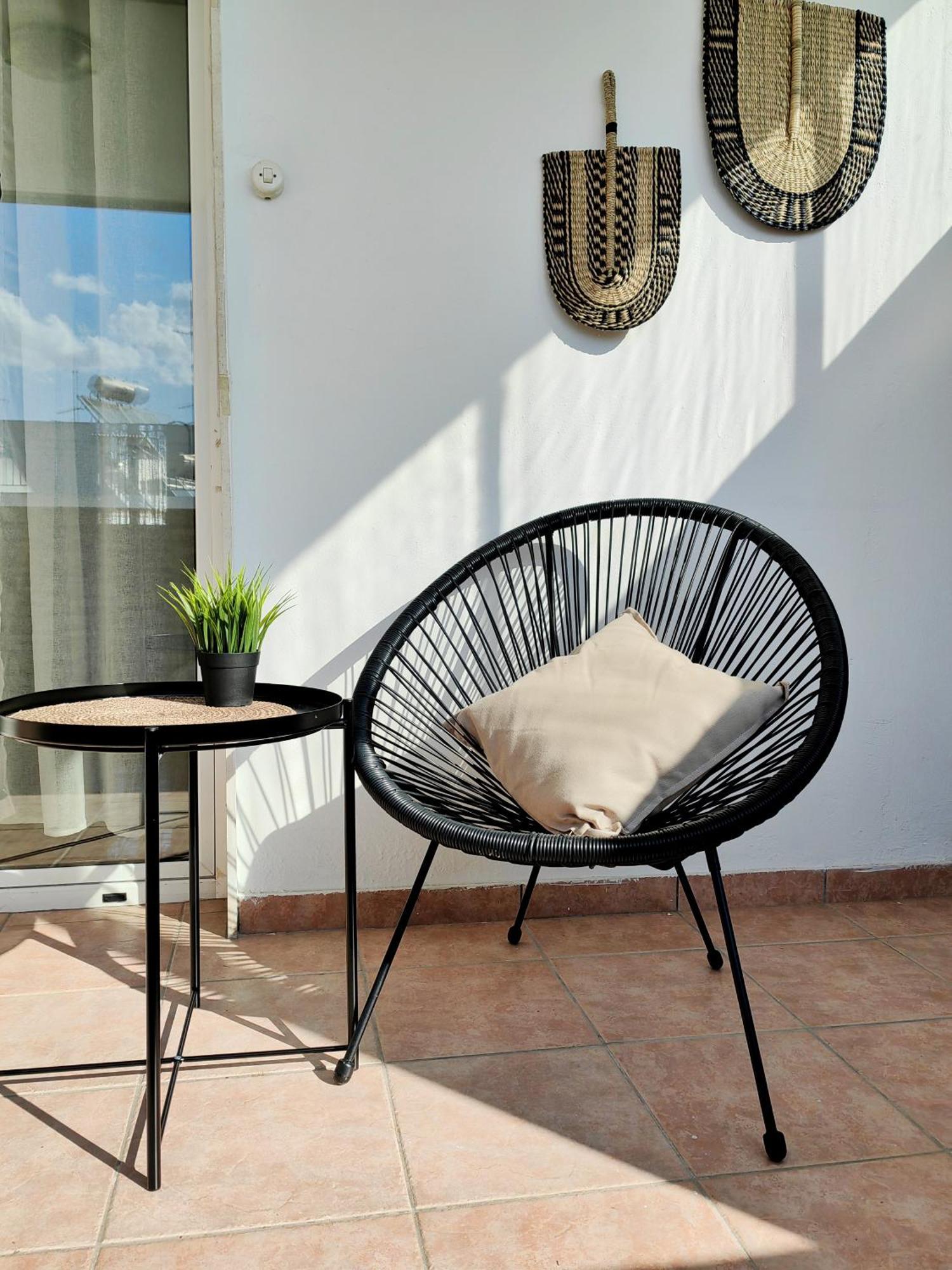 Funky Boho Kallithea Loft Apartment *